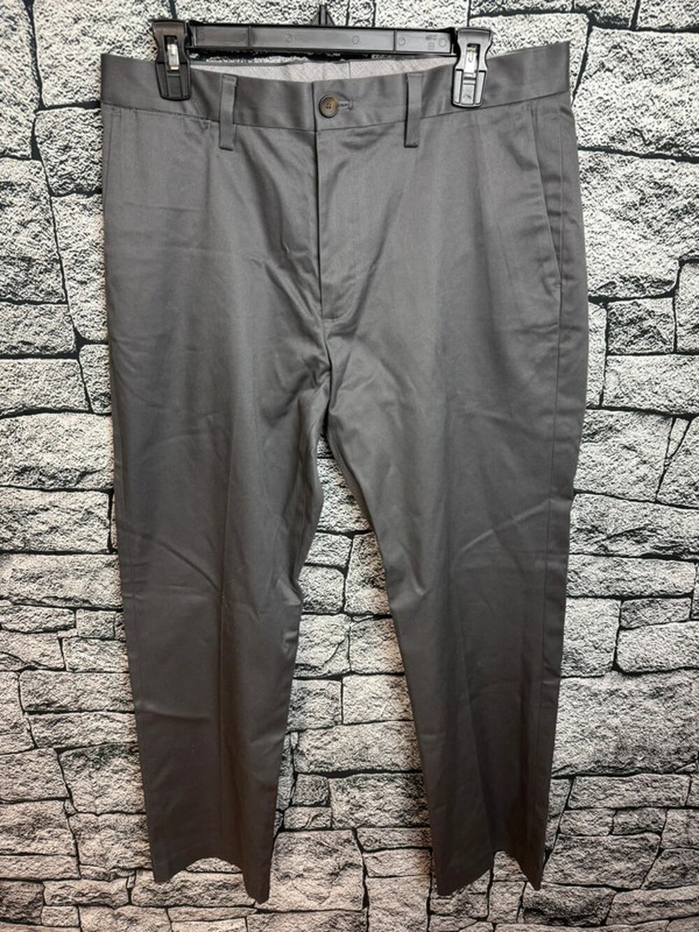 Men’s Buttoned Down Gray Dress Pants - 32x29